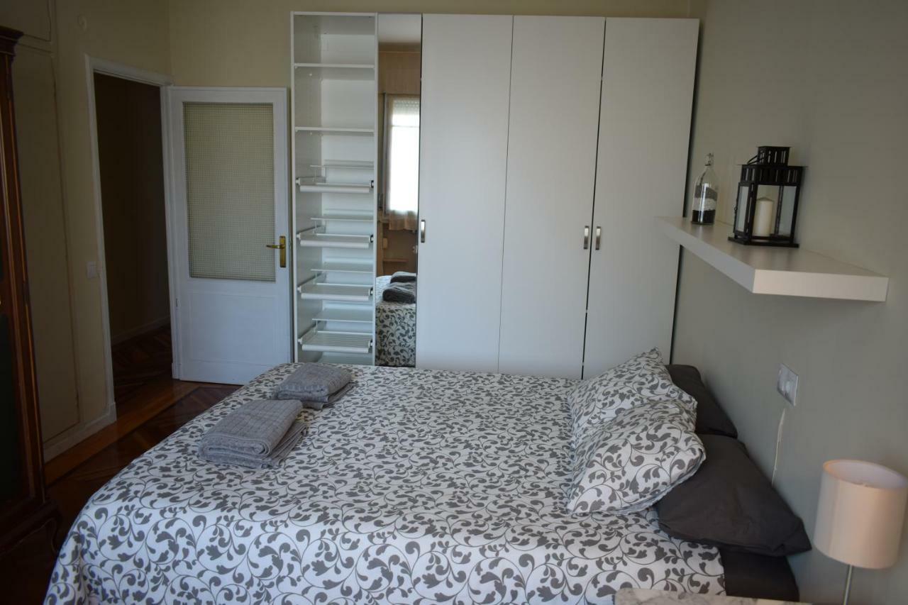 Espacios Blanco Santiago - Con Parking. Apartment Valladolid Bagian luar foto