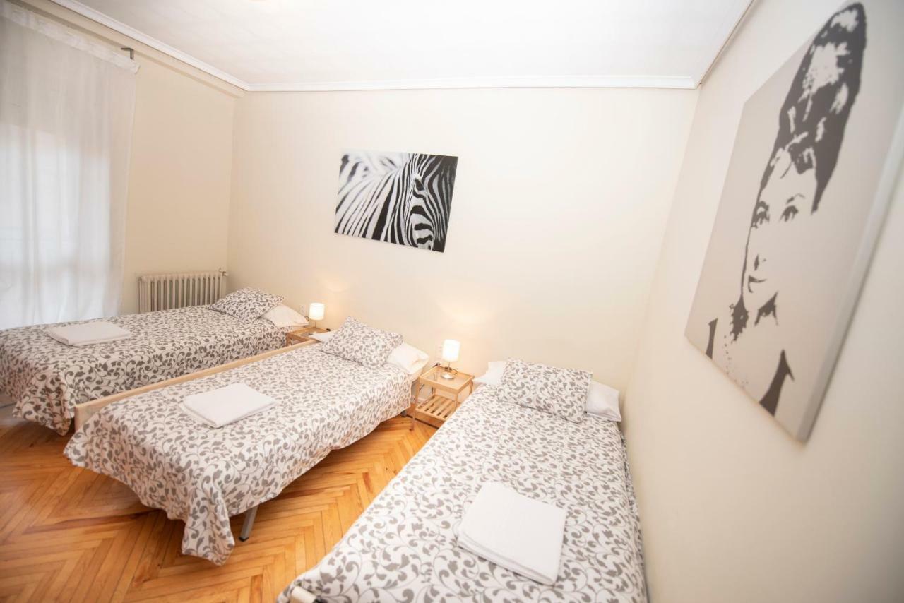Espacios Blanco Santiago - Con Parking. Apartment Valladolid Bagian luar foto